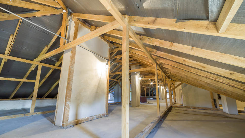 How to make the attic ready for PUR foam insulation?